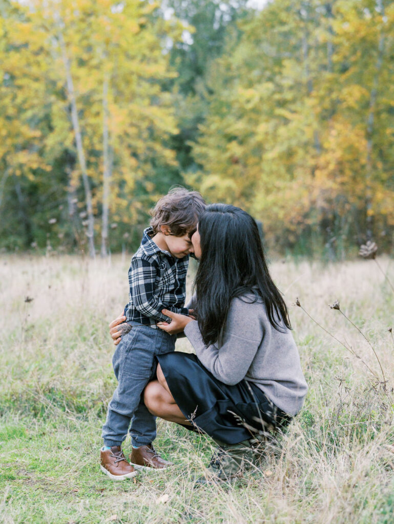 Fall family session in Seattle park